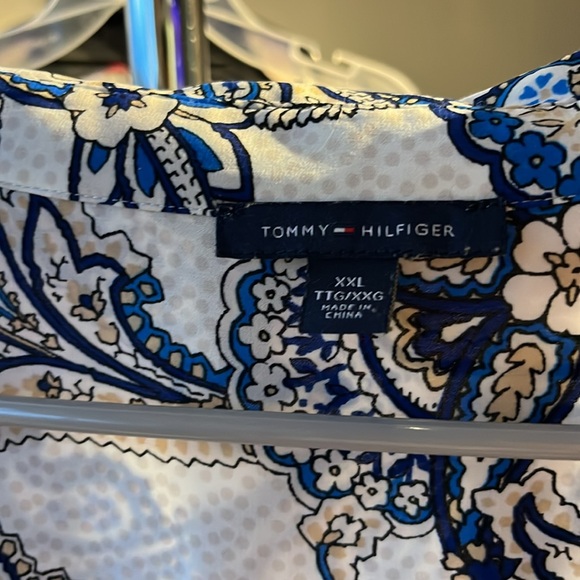 NWOT Satin Blue Paisley Tommy Hilfiger - Picture 3 of 4